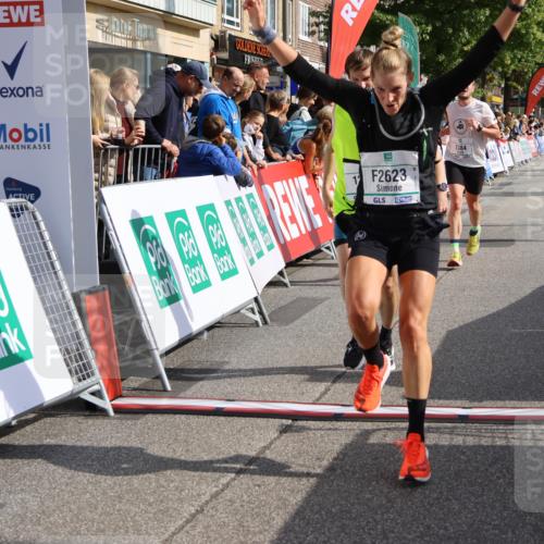 15.09.2024 - PSD Bank Halbmarathon Strokosch-Dieckow http://msf.ph/oto/7092931 15.09.2024 11:39:05 Ziel 935, 1174, 1222, 1249, 1348, 1384, 2485, 2623, 2724 meine-sportfotos.de