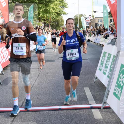 15.09.2024 - PSD Bank Halbmarathon Strokosch-Dieckow http://msf.ph/oto/7092953 15.09.2024 12:11:31 Ziel 776, 1861, 2218, 2519, 2540, 2888, 2941, 3520, 3530 meine-sportfotos.de