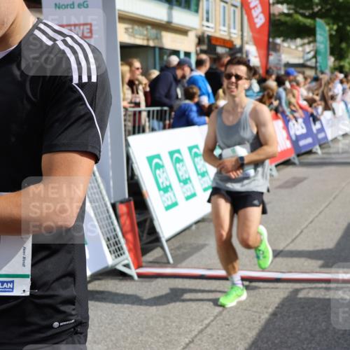 15.09.2024 - PSD Bank Halbmarathon Strokosch-Dieckow http://msf.ph/oto/7092978 15.09.2024 11:39:14 Ziel 912, 1191, 1222, 1249, 1348, 1384, 2233, 2445, 2618, 2623, 2724 meine-sportfotos.de