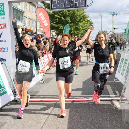 15.09.2024 - PSD Bank Halbmarathon Strokosch-Dieckow http://msf.ph/oto/7093007 15.09.2024 12:16:36 Ziel 2027, 2109, 2453, 2859, 3061, 3081, 3082, 3148, 3149, 3165, 3166, 3465 meine-sportfotos.de