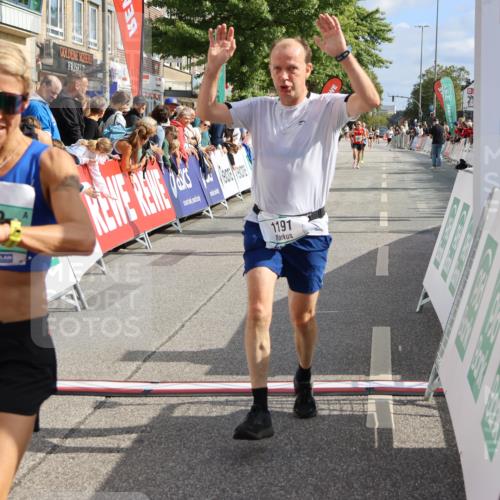 15.09.2024 - PSD Bank Halbmarathon Strokosch-Dieckow http://msf.ph/oto/7093026 15.09.2024 11:39:18 Ziel 912, 1191, 1249, 1348, 1384, 2233, 2445, 2618 meine-sportfotos.de