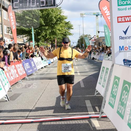 15.09.2024 - PSD Bank Halbmarathon Strokosch-Dieckow http://msf.ph/oto/7093038 15.09.2024 12:11:42 Ziel 1242, 1930, 2005, 2193, 2519, 2540, 2888, 2941, 3530 meine-sportfotos.de