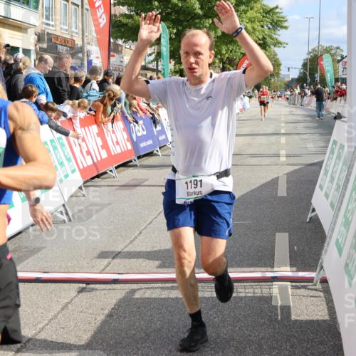 15.09.2024 - PSD Bank Halbmarathon Strokosch-Dieckow http://msf.ph/oto/7093039 15.09.2024 11:39:18 Ziel 912, 1191, 1249, 1348, 1384, 2233, 2445, 2618 meine-sportfotos.de