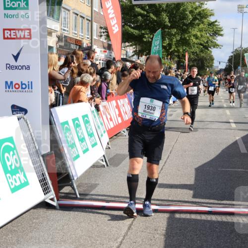 15.09.2024 - PSD Bank Halbmarathon Strokosch-Dieckow http://msf.ph/oto/7093063 15.09.2024 12:11:45 Ziel 1242, 1930, 2005, 2031, 2193, 2220, 2540, 2884, 2888, 3209, 3530 meine-sportfotos.de