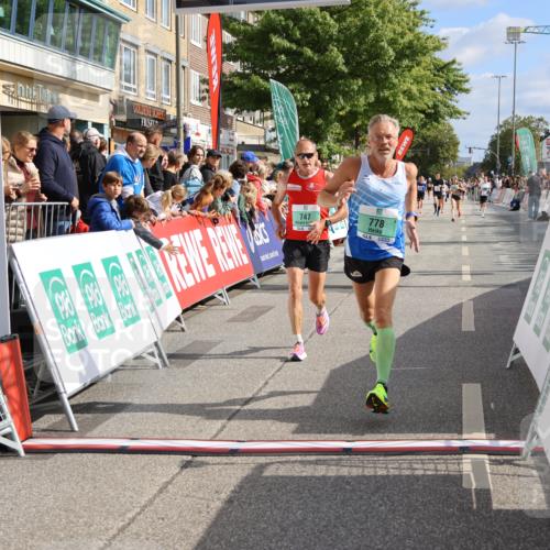 15.09.2024 - PSD Bank Halbmarathon Strokosch-Dieckow http://msf.ph/oto/7093067 15.09.2024 11:39:28 Ziel 747, 778, 912, 913, 1191, 2233, 2618 meine-sportfotos.de
