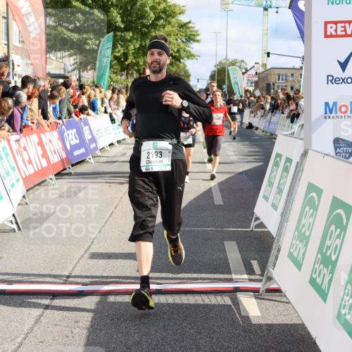 15.09.2024 - PSD Bank Halbmarathon Strokosch-Dieckow http://msf.ph/oto/7093092 15.09.2024 12:11:50 Ziel 1242, 1634, 1930, 2005, 2031, 2187, 2193, 2220, 2226, 2782, 2884, 3209, 3223, 3521 meine-sportfotos.de