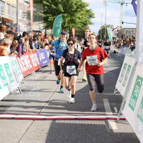 15.09.2024 - PSD Bank Halbmarathon Strokosch-Dieckow http://msf.ph/oto/7093110 15.09.2024 12:11:52 Ziel 1242, 1634, 1930, 2005, 2031, 2187, 2193, 2197, 2220, 2226, 2405, 2406, 2575, 2782, 2884, 3209, 3223, 3521 meine-sportfotos.de