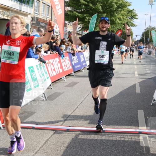 15.09.2024 - PSD Bank Halbmarathon Strokosch-Dieckow http://msf.ph/oto/7093112 15.09.2024 11:45:19 Ziel 916, 949, 1114, 1280, 1373, 1415, 1587, 1988, 2503, 2647, 3514 meine-sportfotos.de
