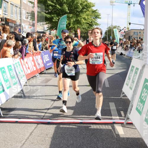 15.09.2024 - PSD Bank Halbmarathon Strokosch-Dieckow http://msf.ph/oto/7093122 15.09.2024 12:11:52 Ziel 1242, 1634, 1930, 2005, 2031, 2187, 2193, 2197, 2220, 2226, 2405, 2406, 2575, 2782, 2884, 3209, 3223, 3521 meine-sportfotos.de