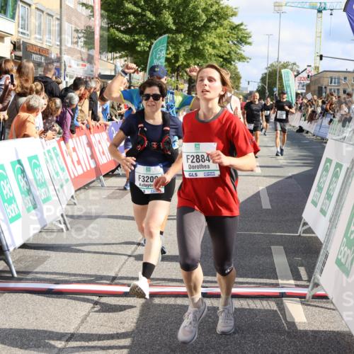 15.09.2024 - PSD Bank Halbmarathon Strokosch-Dieckow http://msf.ph/oto/7093139 15.09.2024 12:11:52 Ziel 1242, 1634, 1930, 2005, 2031, 2187, 2193, 2197, 2220, 2226, 2405, 2406, 2575, 2782, 2884, 3209, 3223, 3521 meine-sportfotos.de