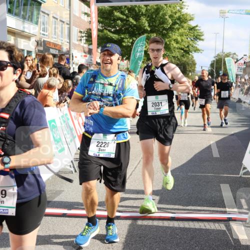 15.09.2024 - PSD Bank Halbmarathon Strokosch-Dieckow http://msf.ph/oto/7093150 15.09.2024 12:11:53 Ziel 1242, 1634, 1930, 2005, 2031, 2187, 2193, 2197, 2220, 2226, 2405, 2406, 2575, 2782, 2884, 3209, 3223, 3521 meine-sportfotos.de