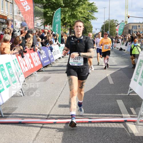 15.09.2024 - PSD Bank Halbmarathon Strokosch-Dieckow http://msf.ph/oto/7093161 15.09.2024 12:16:49 Ziel 2342, 2396, 2453, 2911, 3061, 3082, 3097, 3165, 3166, 3233, 3474 meine-sportfotos.de