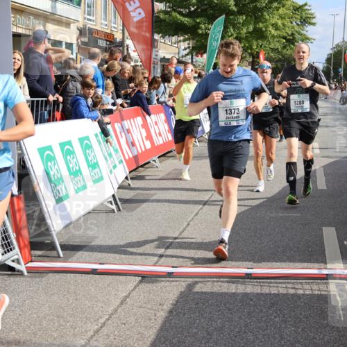 15.09.2024 - PSD Bank Halbmarathon Strokosch-Dieckow http://msf.ph/oto/7093170 15.09.2024 11:45:26 Ziel 949, 1114, 1268, 1280, 1313, 1373, 1421, 1587, 1737, 1988, 2495, 2503, 2647, 2683, 3514 meine-sportfotos.de