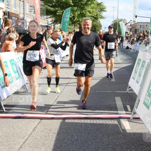 15.09.2024 - PSD Bank Halbmarathon Strokosch-Dieckow http://msf.ph/oto/7093171 15.09.2024 12:11:56 Ziel 1634, 1930, 2005, 2031, 2187, 2193, 2197, 2220, 2226, 2405, 2406, 2575, 2782, 2884, 3209, 3223, 3521 meine-sportfotos.de