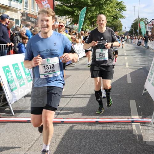 15.09.2024 - PSD Bank Halbmarathon Strokosch-Dieckow http://msf.ph/oto/7093174 15.09.2024 11:45:27 Ziel 949, 1114, 1268, 1280, 1313, 1373, 1421, 1587, 1737, 1988, 2495, 2503, 2647, 2683 meine-sportfotos.de