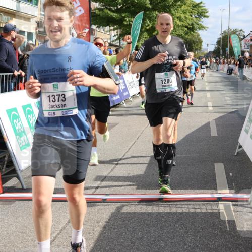15.09.2024 - PSD Bank Halbmarathon Strokosch-Dieckow http://msf.ph/oto/7093183 15.09.2024 11:45:27 Ziel 949, 1114, 1268, 1280, 1313, 1373, 1421, 1587, 1737, 1988, 2495, 2503, 2647, 2683 meine-sportfotos.de