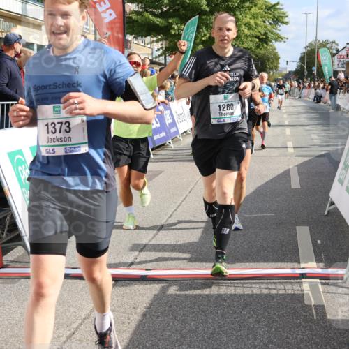 15.09.2024 - PSD Bank Halbmarathon Strokosch-Dieckow http://msf.ph/oto/7093187 15.09.2024 11:45:27 Ziel 949, 1114, 1268, 1280, 1313, 1373, 1421, 1587, 1737, 1988, 2495, 2503, 2647, 2683 meine-sportfotos.de
