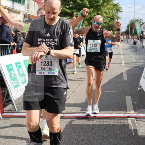 15.09.2024 - PSD Bank Halbmarathon Strokosch-Dieckow http://msf.ph/oto/7093191 15.09.2024 11:45:28 Ziel 949, 1114, 1268, 1280, 1313, 1373, 1421, 1587, 1737, 1988, 2495, 2503, 2647, 2683 meine-sportfotos.de