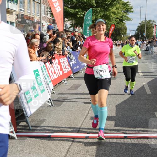 15.09.2024 - PSD Bank Halbmarathon Strokosch-Dieckow http://msf.ph/oto/7093204 15.09.2024 12:16:54 Ziel 2342, 2396, 2911, 3097, 3166, 3233, 3474, 3493, 3494 meine-sportfotos.de