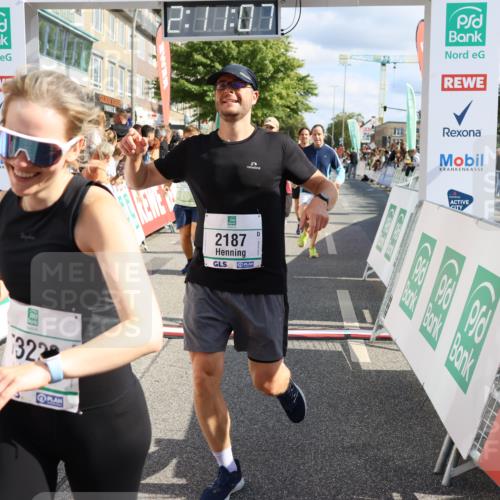 15.09.2024 - PSD Bank Halbmarathon Strokosch-Dieckow http://msf.ph/oto/7093215 15.09.2024 12:11:58 Ziel 1634, 2005, 2031, 2187, 2193, 2197, 2220, 2226, 2405, 2406, 2575, 2782, 2884, 3209, 3223, 3521 meine-sportfotos.de
