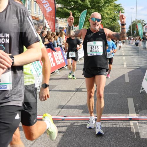 15.09.2024 - PSD Bank Halbmarathon Strokosch-Dieckow http://msf.ph/oto/7093216 15.09.2024 11:45:29 Ziel 949, 1268, 1280, 1313, 1373, 1421, 1587, 1737, 1988, 2495, 2503, 2647, 2683 meine-sportfotos.de