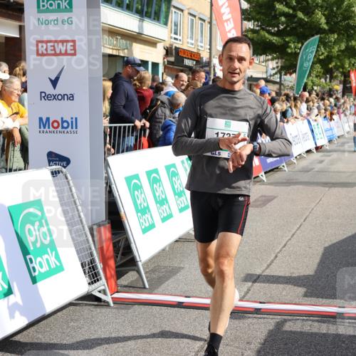 15.09.2024 - PSD Bank Halbmarathon Strokosch-Dieckow http://msf.ph/oto/7093224 15.09.2024 11:45:33 Ziel 1268, 1280, 1313, 1373, 1421, 1454, 1477, 1737, 2495, 2503, 2632, 2647, 2683, 2851 meine-sportfotos.de