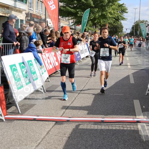 15.09.2024 - PSD Bank Halbmarathon Strokosch-Dieckow http://msf.ph/oto/7093242 15.09.2024 11:45:38 Ziel 951, 973, 1138, 1268, 1280, 1313, 1373, 1421, 1454, 1477, 1626, 1737, 2495, 2632, 2683, 2851 meine-sportfotos.de