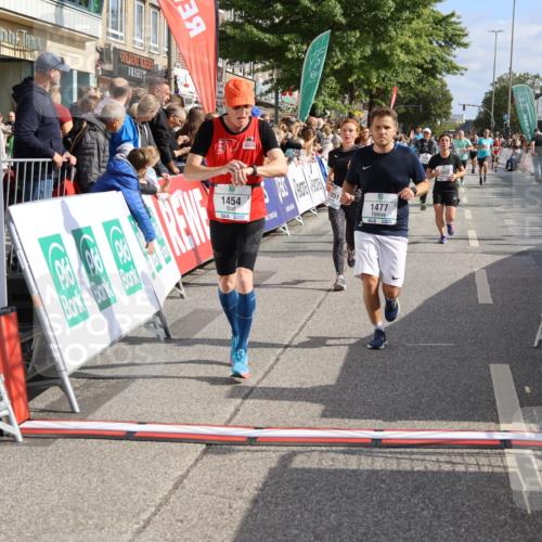 15.09.2024 - PSD Bank Halbmarathon Strokosch-Dieckow http://msf.ph/oto/7093247 15.09.2024 11:45:38 Ziel 951, 973, 1138, 1268, 1280, 1313, 1373, 1421, 1454, 1477, 1626, 1737, 2495, 2632, 2683, 2851 meine-sportfotos.de