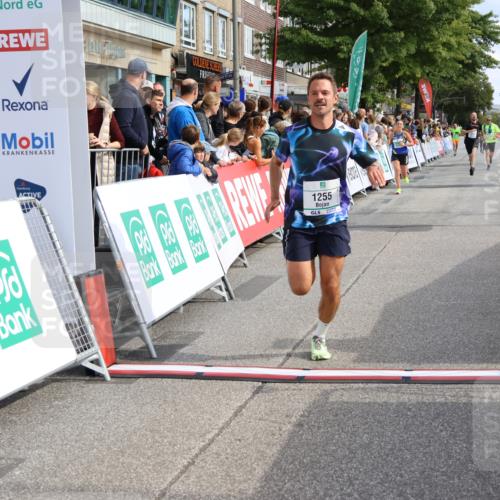 15.09.2024 - PSD Bank Halbmarathon Strokosch-Dieckow http://msf.ph/oto/7093255 15.09.2024 11:40:02 Ziel 940, 1060, 1062, 1240, 1255, 1290, 1395, 1397, 1481, 2163, 2568 meine-sportfotos.de