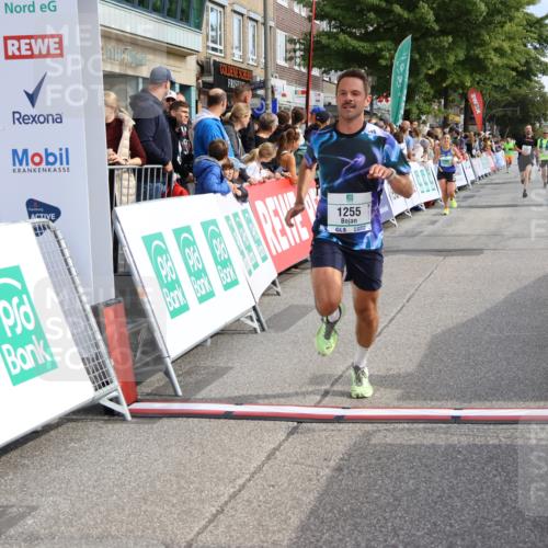 15.09.2024 - PSD Bank Halbmarathon Strokosch-Dieckow http://msf.ph/oto/7093259 15.09.2024 11:40:02 Ziel 940, 1060, 1062, 1240, 1255, 1290, 1395, 1397, 1481, 2163, 2568 meine-sportfotos.de