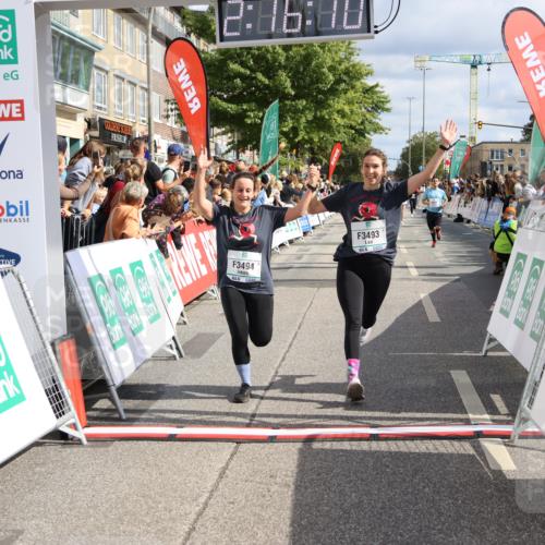 15.09.2024 - PSD Bank Halbmarathon Strokosch-Dieckow http://msf.ph/oto/7093266 15.09.2024 12:17:01 Ziel 2342, 2396, 2526, 2911, 3097, 3102, 3140, 3233, 3474, 3493, 3494 meine-sportfotos.de