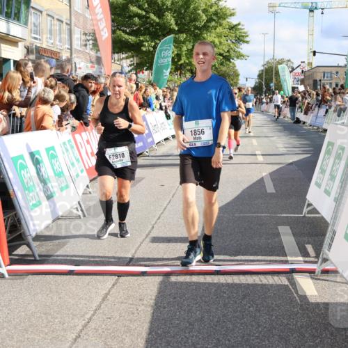 15.09.2024 - PSD Bank Halbmarathon Strokosch-Dieckow http://msf.ph/oto/7093271 15.09.2024 12:12:07 Ziel 1634, 1856, 2001, 2187, 2197, 2226, 2405, 2406, 2575, 2782, 2809, 2810, 3223, 3521 meine-sportfotos.de