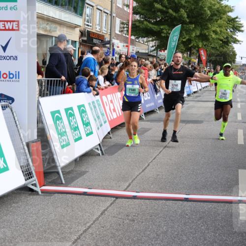 15.09.2024 - PSD Bank Halbmarathon Strokosch-Dieckow http://msf.ph/oto/7093291 15.09.2024 11:40:07 Ziel 940, 961, 1062, 1156, 1255, 1290, 1591, 2163, 2551, 2568 meine-sportfotos.de