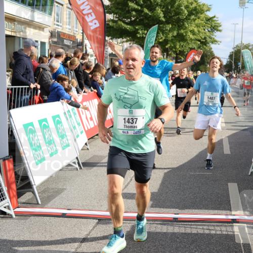 15.09.2024 - PSD Bank Halbmarathon Strokosch-Dieckow http://msf.ph/oto/7093306 15.09.2024 11:45:47 Ziel 780, 835, 951, 957, 973, 982, 1138, 1407, 1437, 1454, 1477, 1626, 1791, 2310, 2332, 2632, 2851 meine-sportfotos.de