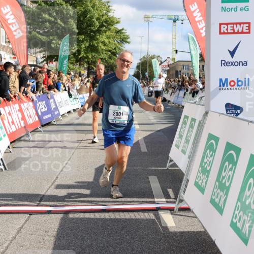 15.09.2024 - PSD Bank Halbmarathon Strokosch-Dieckow http://msf.ph/oto/7093338 15.09.2024 12:12:15 Ziel 1856, 2001, 2013, 2065, 2120, 2809, 2810, 3531 meine-sportfotos.de