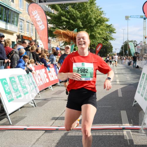 15.09.2024 - PSD Bank Halbmarathon Strokosch-Dieckow http://msf.ph/oto/7093354 15.09.2024 11:45:55 Ziel 780, 835, 951, 957, 973, 982, 1138, 1209, 1407, 1437, 1626, 1791, 2310, 2332, 2483 meine-sportfotos.de