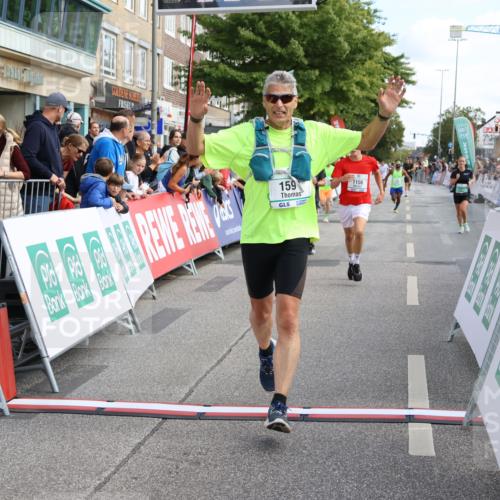 15.09.2024 - PSD Bank Halbmarathon Strokosch-Dieckow http://msf.ph/oto/7093363 15.09.2024 11:40:11 Ziel 940, 961, 1062, 1145, 1156, 1255, 1290, 1360, 1591, 2551 meine-sportfotos.de