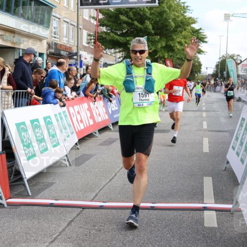 15.09.2024 - PSD Bank Halbmarathon Strokosch-Dieckow http://msf.ph/oto/7093367 15.09.2024 11:40:11 Ziel 940, 961, 1062, 1145, 1156, 1255, 1290, 1360, 1591, 2551 meine-sportfotos.de