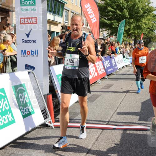 15.09.2024 - PSD Bank Halbmarathon Strokosch-Dieckow http://msf.ph/oto/7093384 15.09.2024 12:12:17 Ziel 1856, 2001, 2013, 2065, 2120, 2227, 2809, 2810, 3531 meine-sportfotos.de