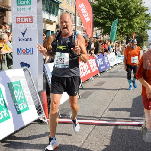 15.09.2024 - PSD Bank Halbmarathon Strokosch-Dieckow http://msf.ph/oto/7093388 15.09.2024 12:12:17 Ziel 1856, 2001, 2013, 2065, 2120, 2227, 2809, 2810, 3531 meine-sportfotos.de