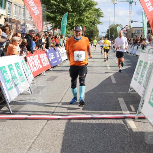 15.09.2024 - PSD Bank Halbmarathon Strokosch-Dieckow http://msf.ph/oto/7093396 15.09.2024 12:12:18 Ziel 1856, 2001, 2013, 2065, 2120, 2227, 2809, 2810, 3531 meine-sportfotos.de