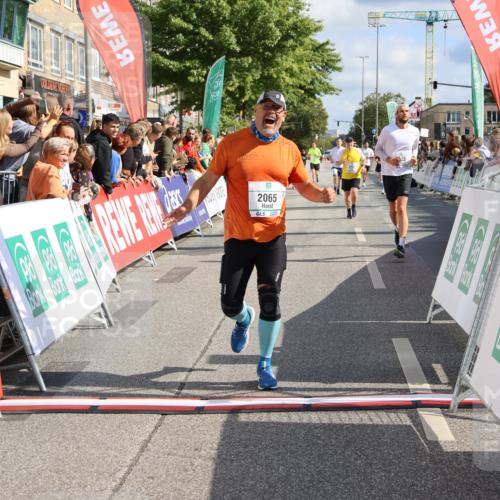 15.09.2024 - PSD Bank Halbmarathon Strokosch-Dieckow http://msf.ph/oto/7093409 15.09.2024 12:12:19 Ziel 1856, 2001, 2013, 2065, 2120, 2202, 2227, 2809, 2810, 3531 meine-sportfotos.de