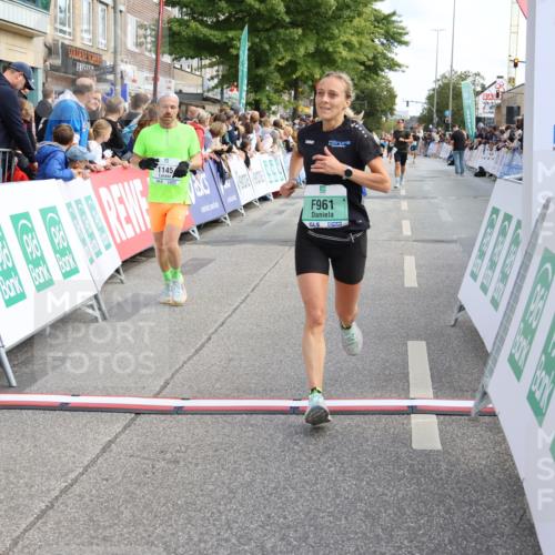 15.09.2024 - PSD Bank Halbmarathon Strokosch-Dieckow http://msf.ph/oto/7093410 15.09.2024 11:40:15 Ziel 940, 961, 1062, 1145, 1156, 1255, 1290, 1360, 1440, 1591, 2551 meine-sportfotos.de