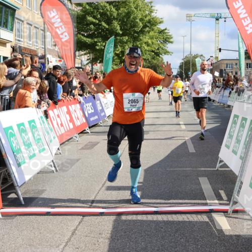 15.09.2024 - PSD Bank Halbmarathon Strokosch-Dieckow http://msf.ph/oto/7093413 15.09.2024 12:12:19 Ziel 1856, 2001, 2013, 2065, 2120, 2202, 2227, 2809, 2810, 3531 meine-sportfotos.de