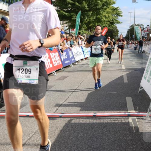 15.09.2024 - PSD Bank Halbmarathon Strokosch-Dieckow http://msf.ph/oto/7093419 15.09.2024 11:46:04 Ziel 780, 982, 1209, 1347, 1351, 1975, 2483, 2705, 2988 meine-sportfotos.de