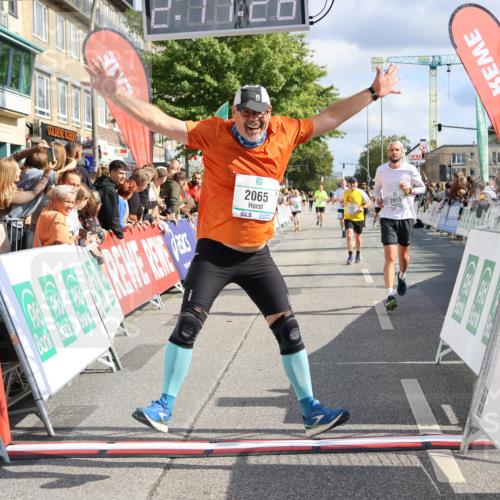 15.09.2024 - PSD Bank Halbmarathon Strokosch-Dieckow http://msf.ph/oto/7093433 15.09.2024 12:12:19 Ziel 1856, 2001, 2013, 2065, 2120, 2202, 2227, 2809, 2810, 3531 meine-sportfotos.de