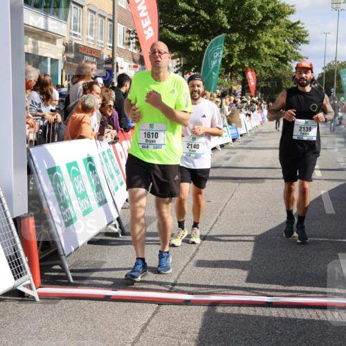 15.09.2024 - PSD Bank Halbmarathon Strokosch-Dieckow http://msf.ph/oto/7093501 15.09.2024 12:12:33 Ziel 986, 1610, 2013, 2139, 2140, 2202, 2227, 3009 meine-sportfotos.de