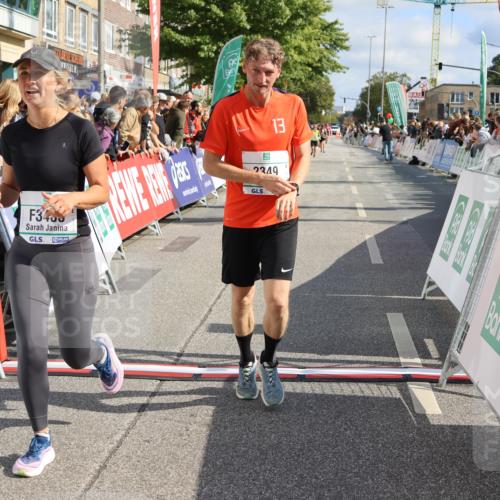 15.09.2024 - PSD Bank Halbmarathon Strokosch-Dieckow http://msf.ph/oto/7093534 15.09.2024 12:12:44 Ziel 1610, 2139, 2140, 2349, 3480 meine-sportfotos.de