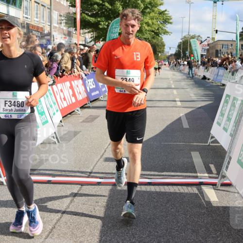 15.09.2024 - PSD Bank Halbmarathon Strokosch-Dieckow http://msf.ph/oto/7093538 15.09.2024 12:12:45 Ziel 1610, 2139, 2140, 2349, 3480 meine-sportfotos.de