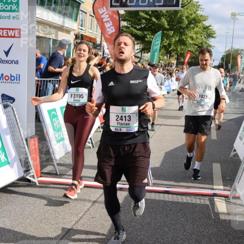 15.09.2024 - PSD Bank Halbmarathon Strokosch-Dieckow http://msf.ph/oto/7093540 15.09.2024 12:01:48 Ziel 1523, 1695, 1710, 1804, 1809, 1823, 1971, 2010, 2279, 2329, 2413, 2506, 3176, 3195 meine-sportfotos.de